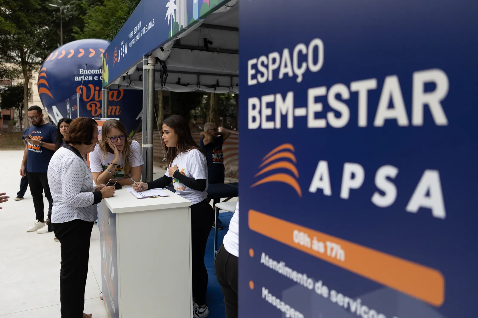 Espaço Bem-Estar da Apsa com atendimento a moradores no Encontro Viva Bem
